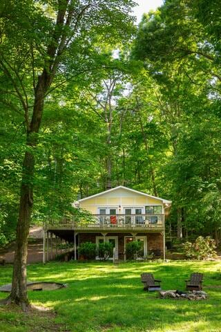 Lake House - Union Hall, VA