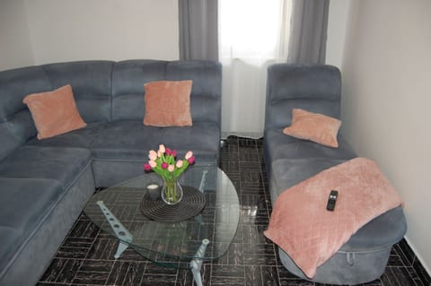 House Sun - Unit 376452-13