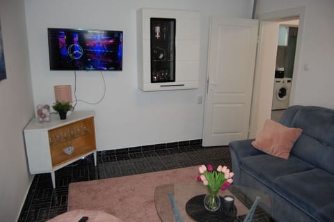 House Sun - Unit 376452-13