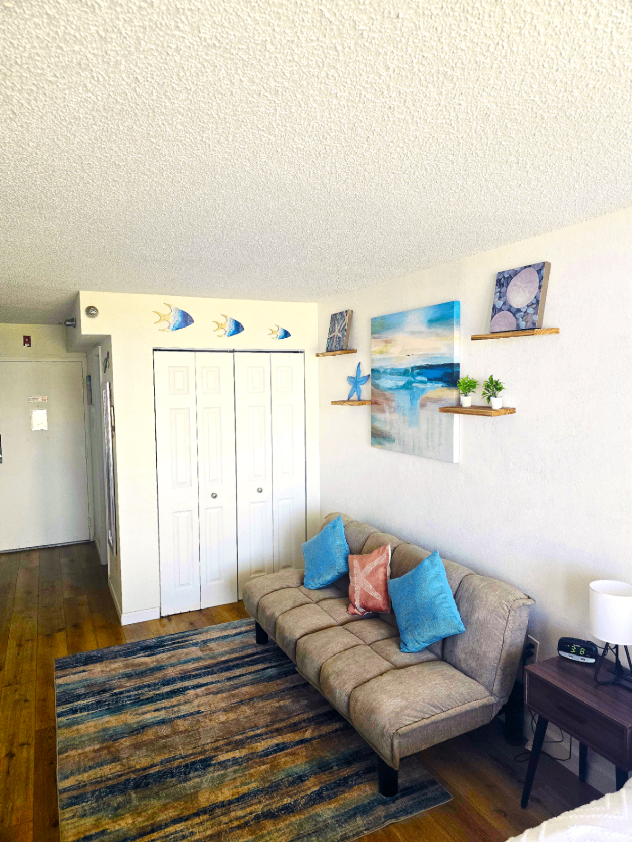 Studio Condo, Sleeps 3, Ocean View