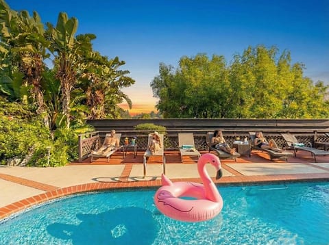 Mulholland Drive with Spa & Game Room