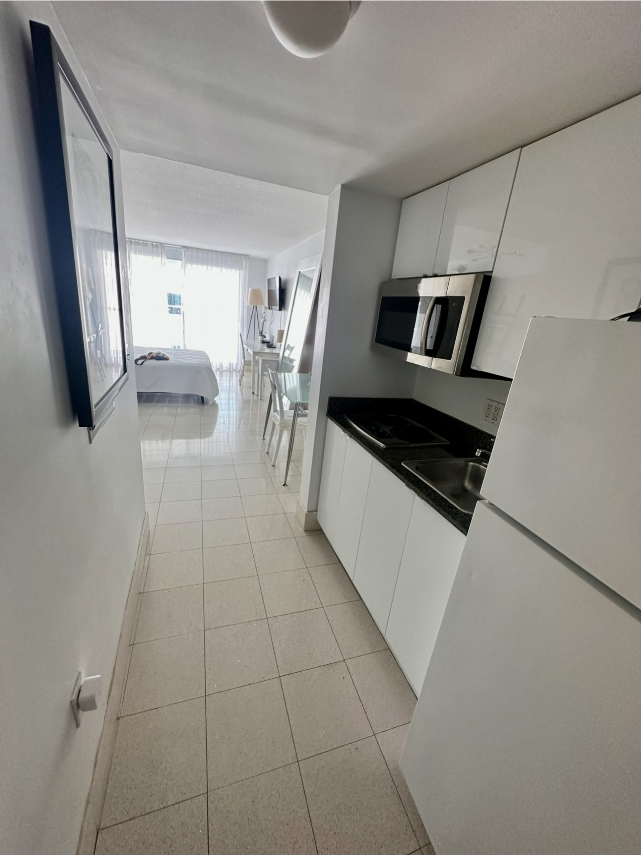 mesmerizing-studio+gym-downtown-brickell/