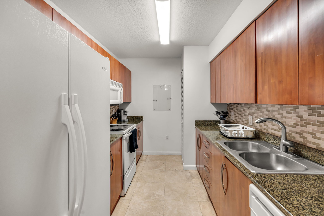 chic-lux-bay-view+free-park+gym/