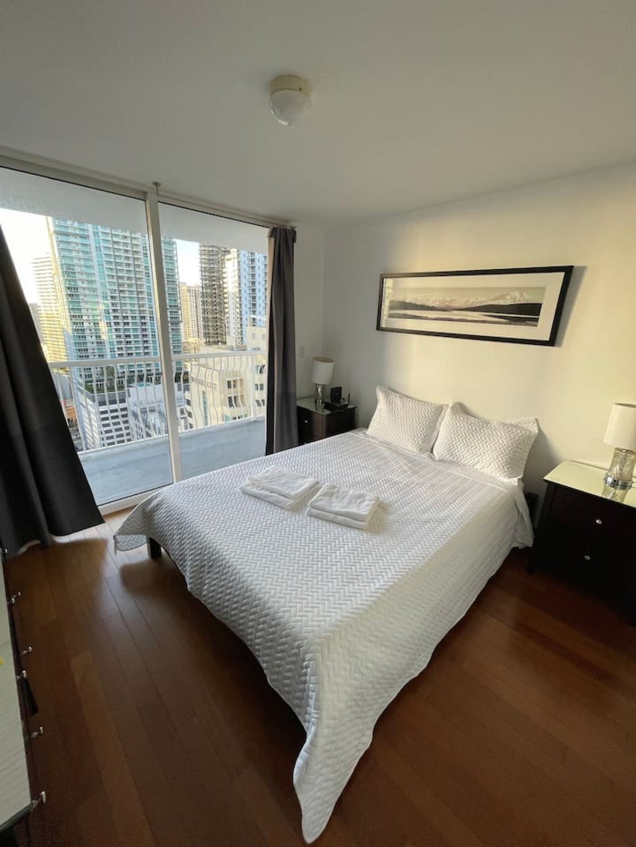 sunset-views+gym+downtown-brickell+free-parking/