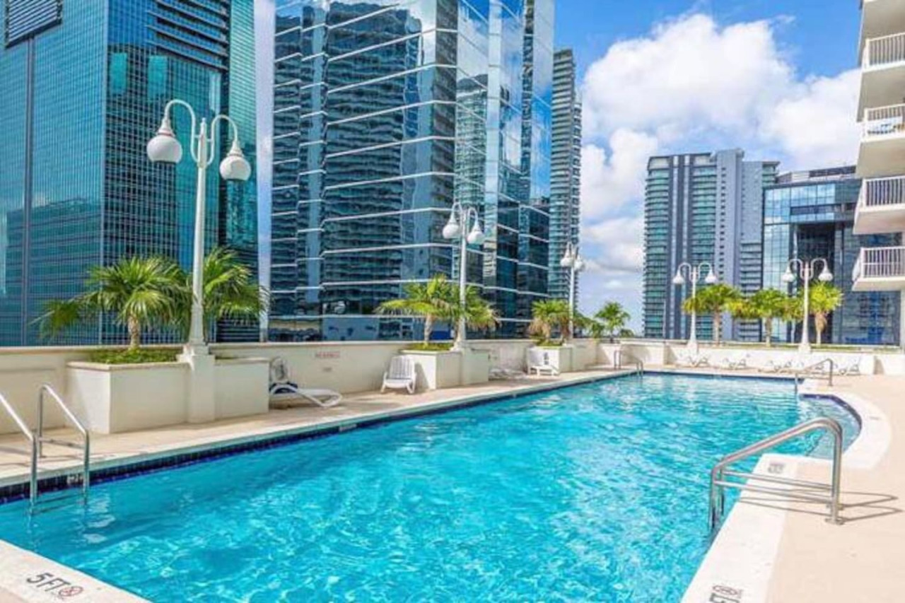sunset-views+gym+downtown-brickell+free-parking/
