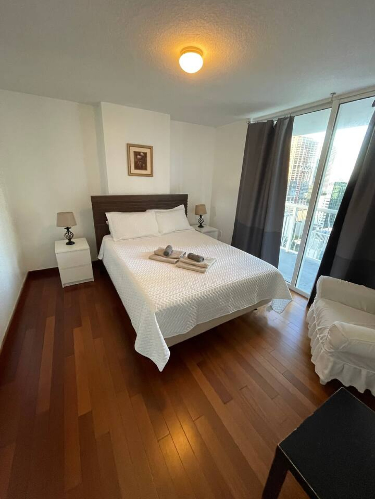 sunset-views+gym+downtown-brickell+free-parking/