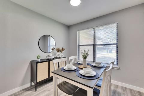 Pet Friendly! Modern 2BR w/ King Bed + Fast Wi-Fi!