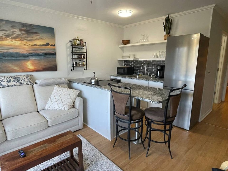 Coastal Getaway: Oceanview Condo in Hilton Head - Hilton Head Island