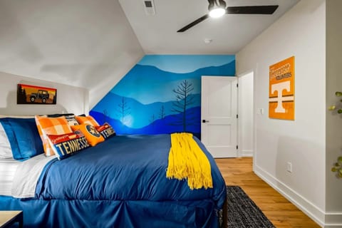 Dollywood Luxe Retreat