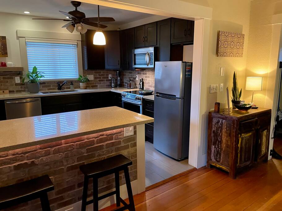 cozy-6th-ave-bungalow-w-sauna-bbq-firepit-and-ac/