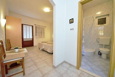 Apartment Ivo - Unit 373392-13