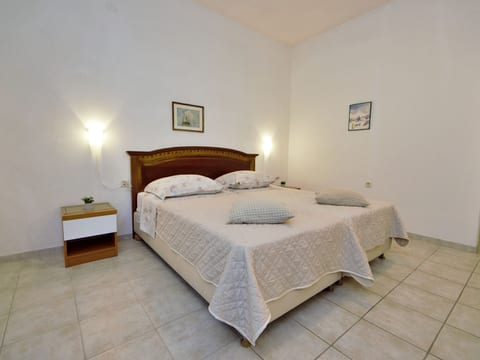 Apartment Ivo - Unit 373392-13