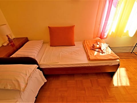 Apartments Mari - Unit 373809-13
