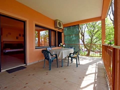 Apartments Mari - Unit 373811-13
