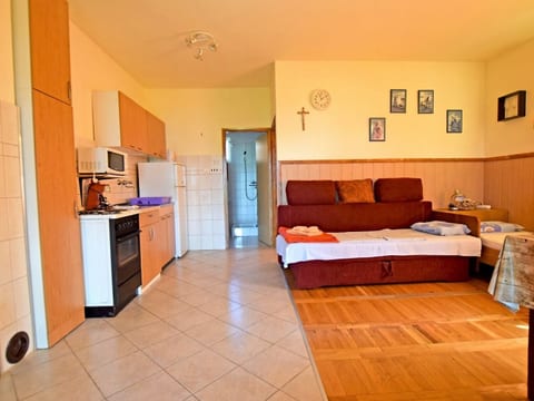 Apartments Mari - Unit 373811-13
