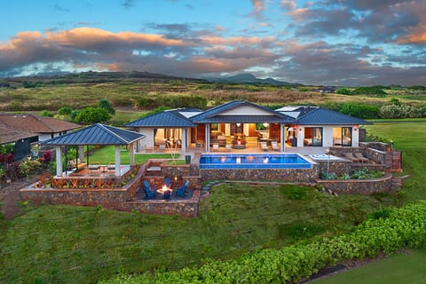 Kauai Oasis Luxe Ocean View Pool SPA AC Sleep22