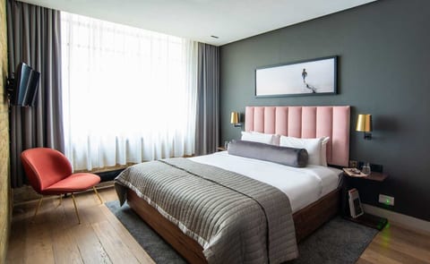 One Bed Serviced Apartment in Victorian Warehouse