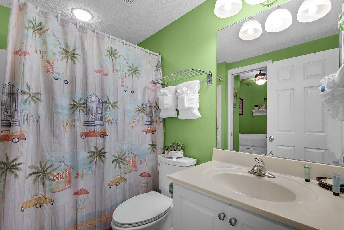 2nd Floor- Beach Chair Service-Majestic Beach! image 29