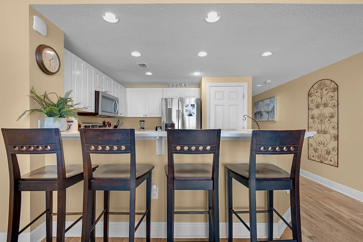Additional bar seating. 