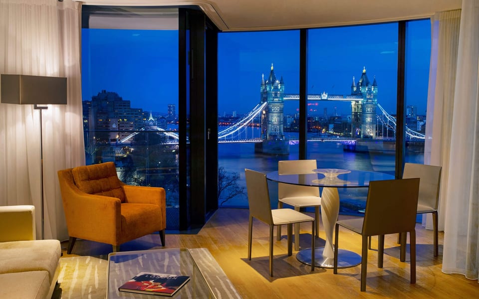 Three Bedroom Apart.. with Views over Tower Bridge - London