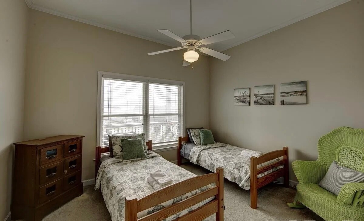 2 Twin Bedroom 2nd Floor