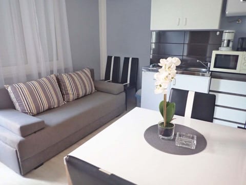 Apartments Dream - Unit 374922-13
