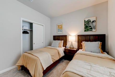 Brand New Home in Temple