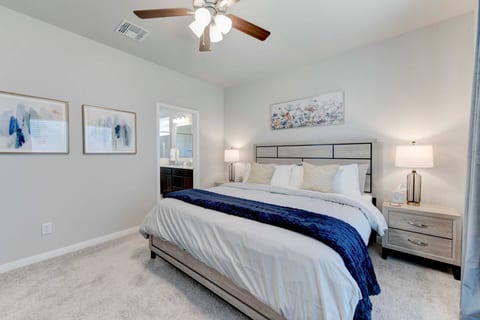 Brand New Home in Temple