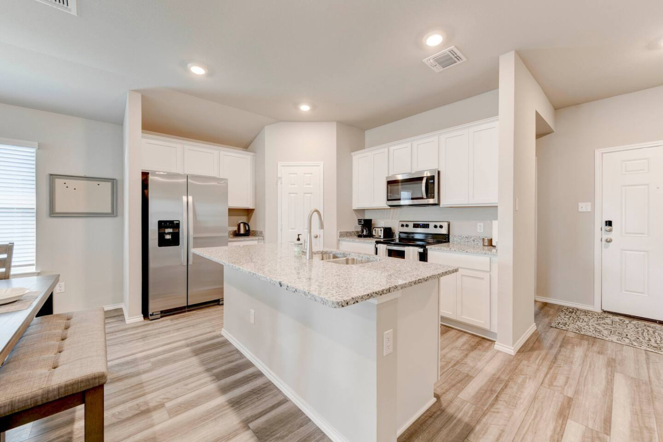 spacious-home-in-south-temple-with-5-beds/