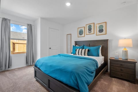 Serene Getaway in New Braunfels with 5 Beds