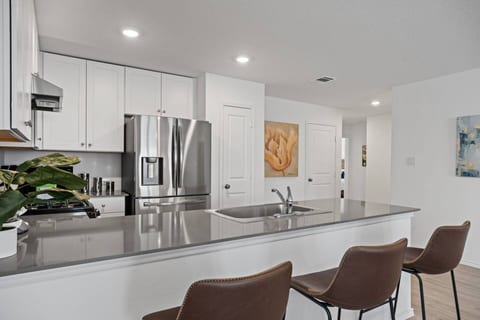 Brand New Braunfels Home