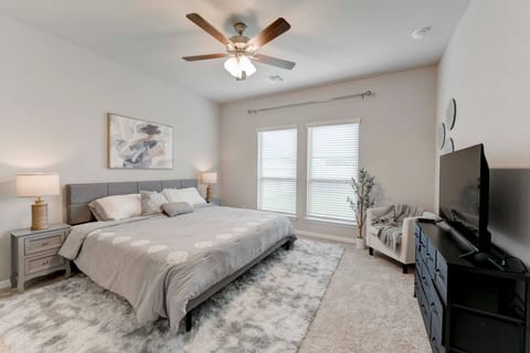 New Charming Retreat in Temple