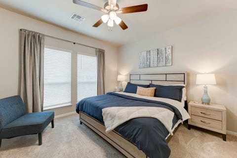 Spcatious New Home in Troy