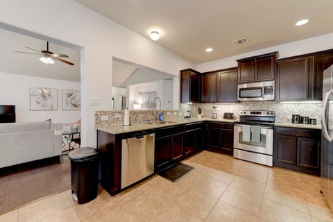Cedar Park Executive Stay