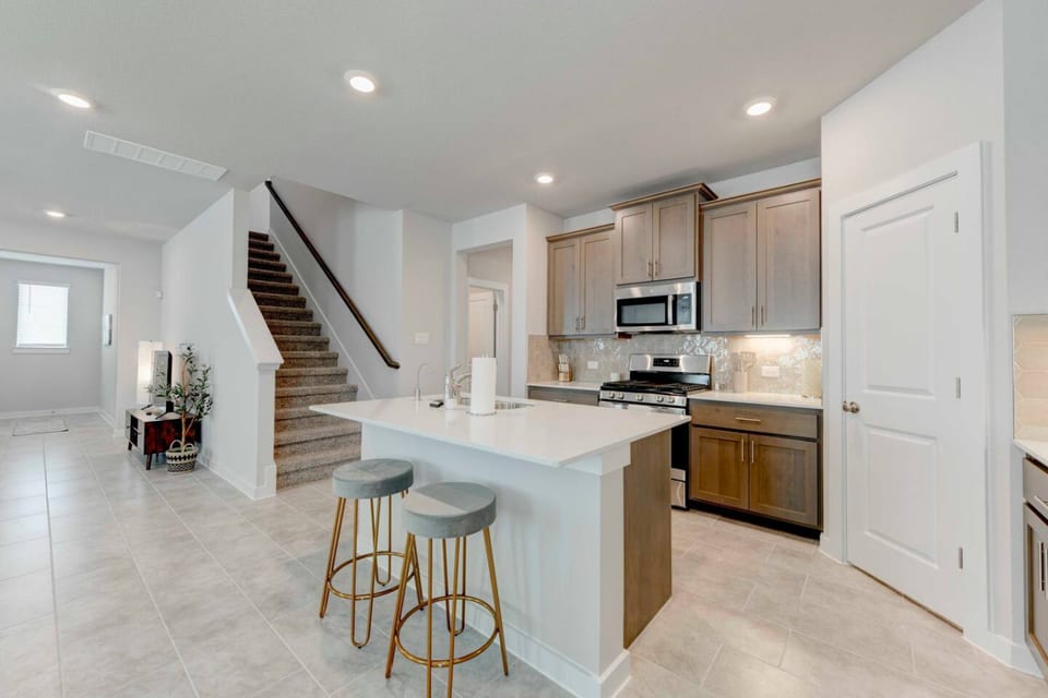 Hutto Executive Space - Taylor