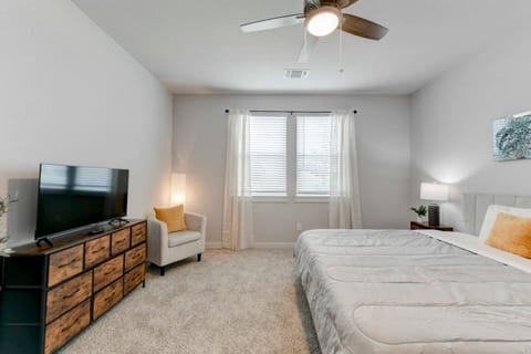 Hutto Executive Space