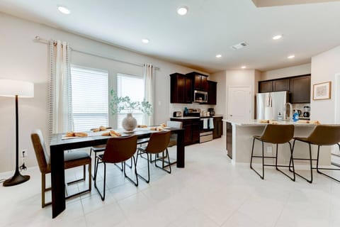 Brand New 4B Home in Jarrell