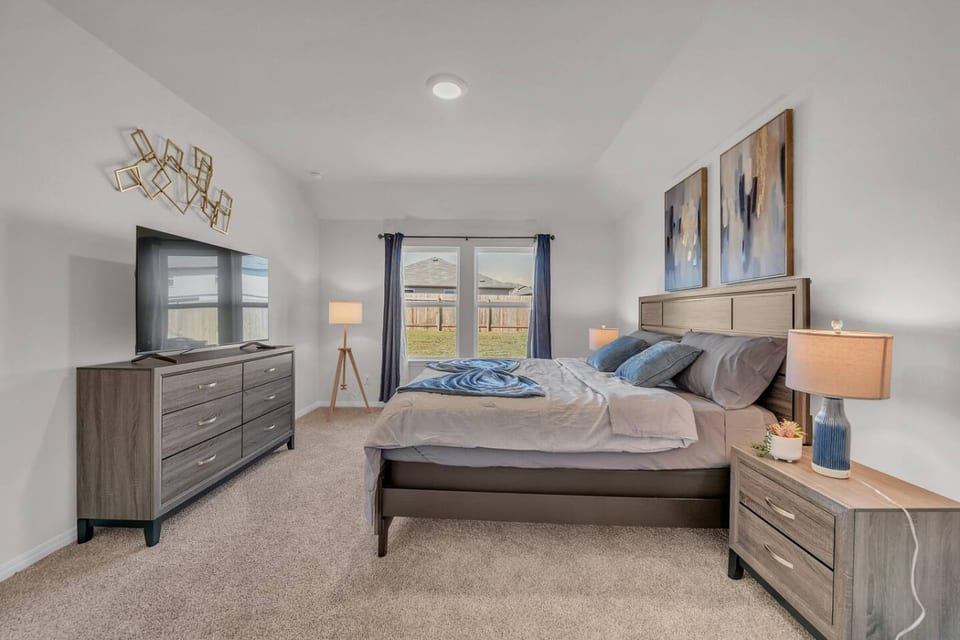 Charming 4 Bedroom Manor Hideaway - Manor