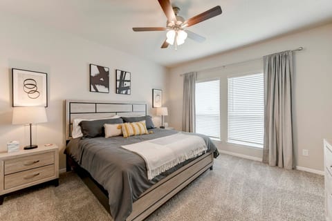 Manor Getaway For Workers
