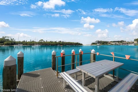 Waterfront Escape with Exclusive Jetty Huskisson