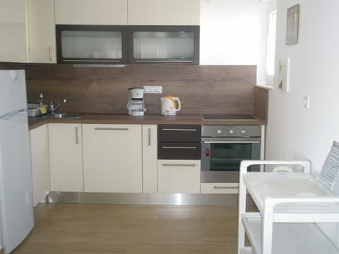 Apartments Mateo - Unit 372603-13