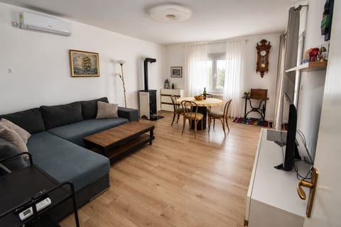 Apartments Mateo - Unit 372604-13