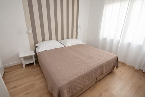 Apartments Mateo - Unit 372604-13