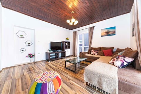 Apartments Piveta - Unit 376478-13