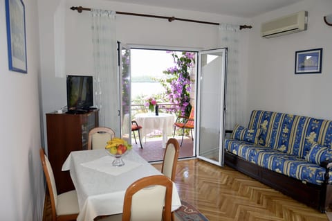 Apartments Zdravko - Unit 371786-13