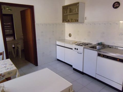 Apartments Ivan - Unit 372972-13