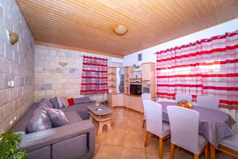 Apartment Zoran - Unit 373320-13