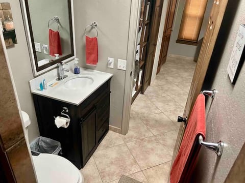 NEW Desert Oasis Condo