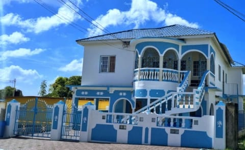 St Thomas Oasis