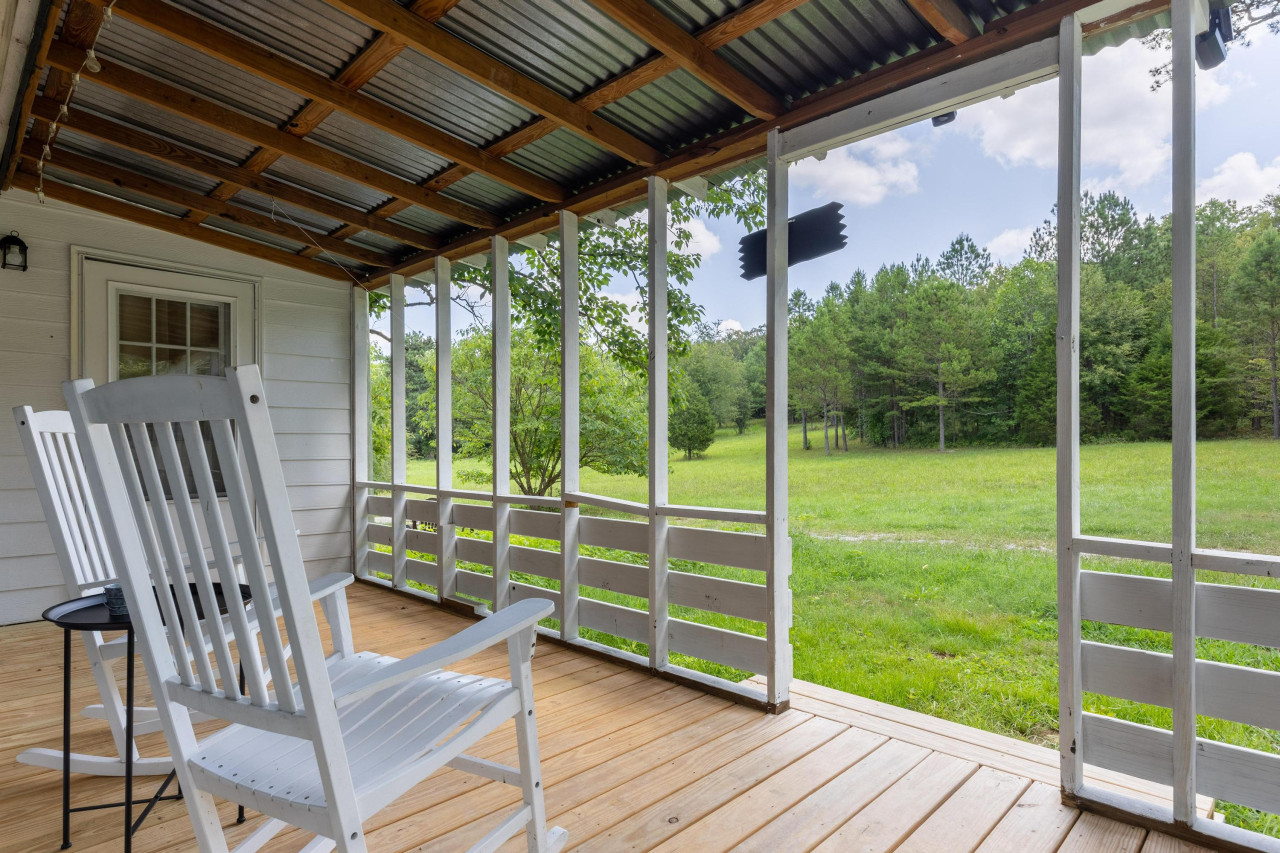 *the-meadow*-peaceful-escape!/